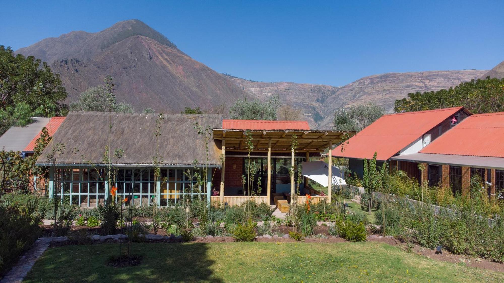 Arbol De La Vida Hotel Huaran Exterior foto